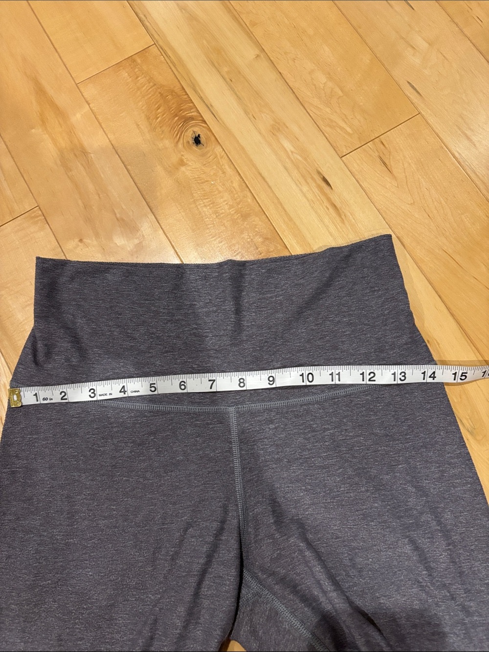 Lululemon capris - Picture 7 of 7